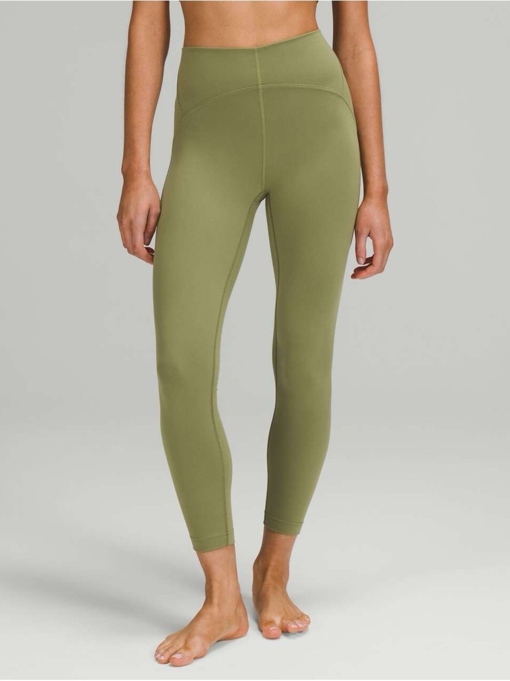 Lululemon InStill High-Rise Tight 25"
Green Foliage Size 10